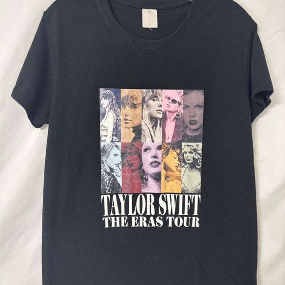 Taylor Swift The Eras Tour T-Shirt Size Medium Black Graphic Style Tee Music - Picture 2 of 10